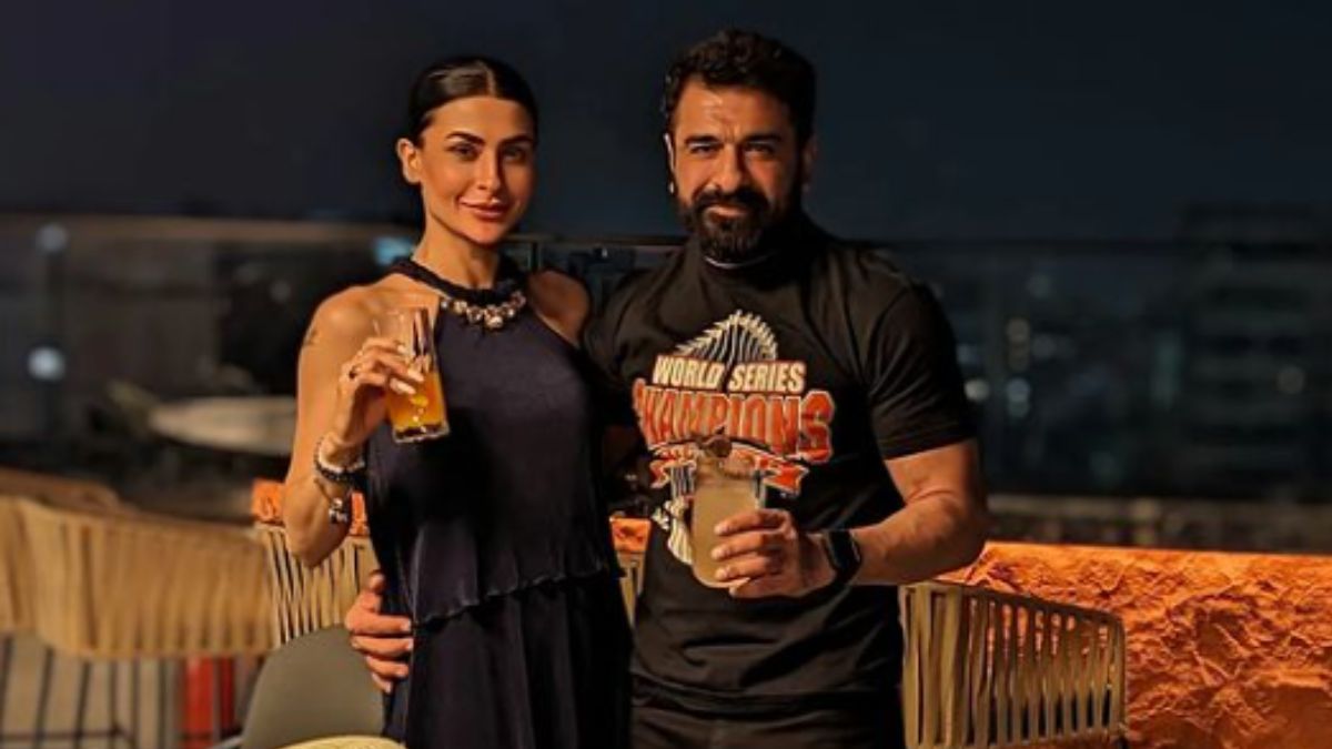 bigg-boss-14-couple-eijaz-khanpavitra-punia-breakup-actor-says-the-relationship-did-not-last